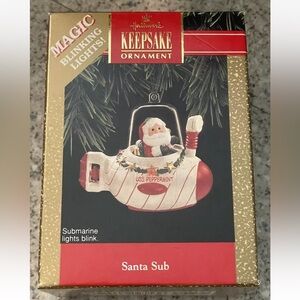 Hallmark Vintage Christmas Ornament ‘Santa Sub’ 1992 Submarine Lights Blink